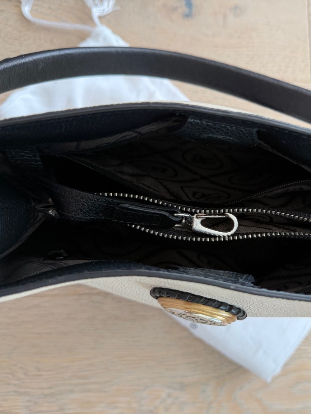 Brighton Purse - Picture 3 of 3